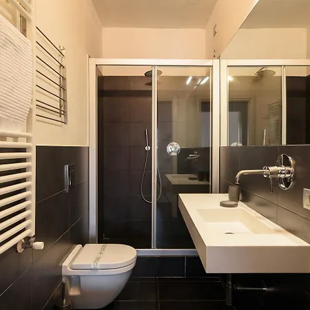 Niguarda M3 Apartman *